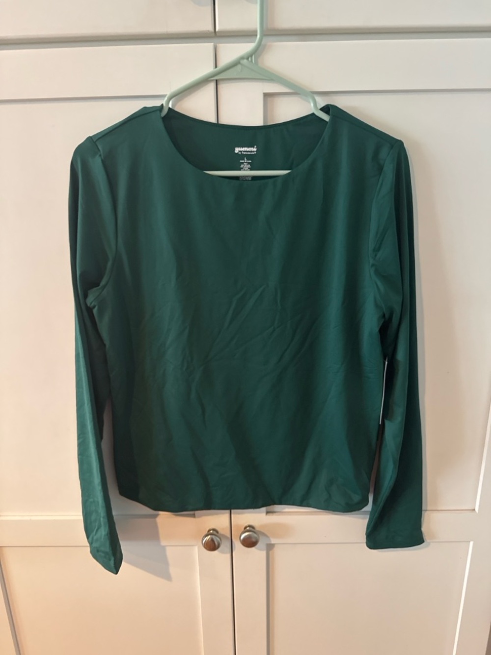 Francesca's Collections Emerald Green Long-Sleeve Crewneck Top